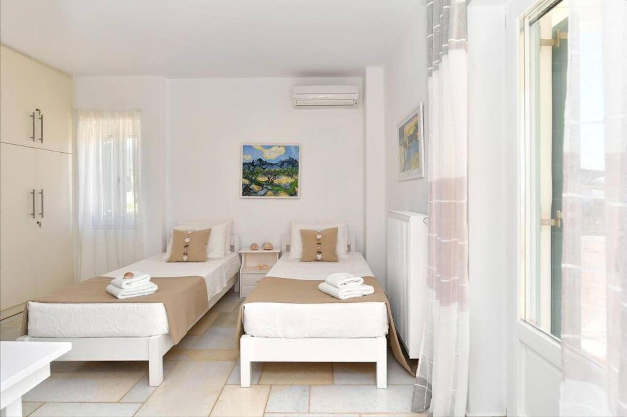 Villa Dionysos In Aliki Экстерьер фото