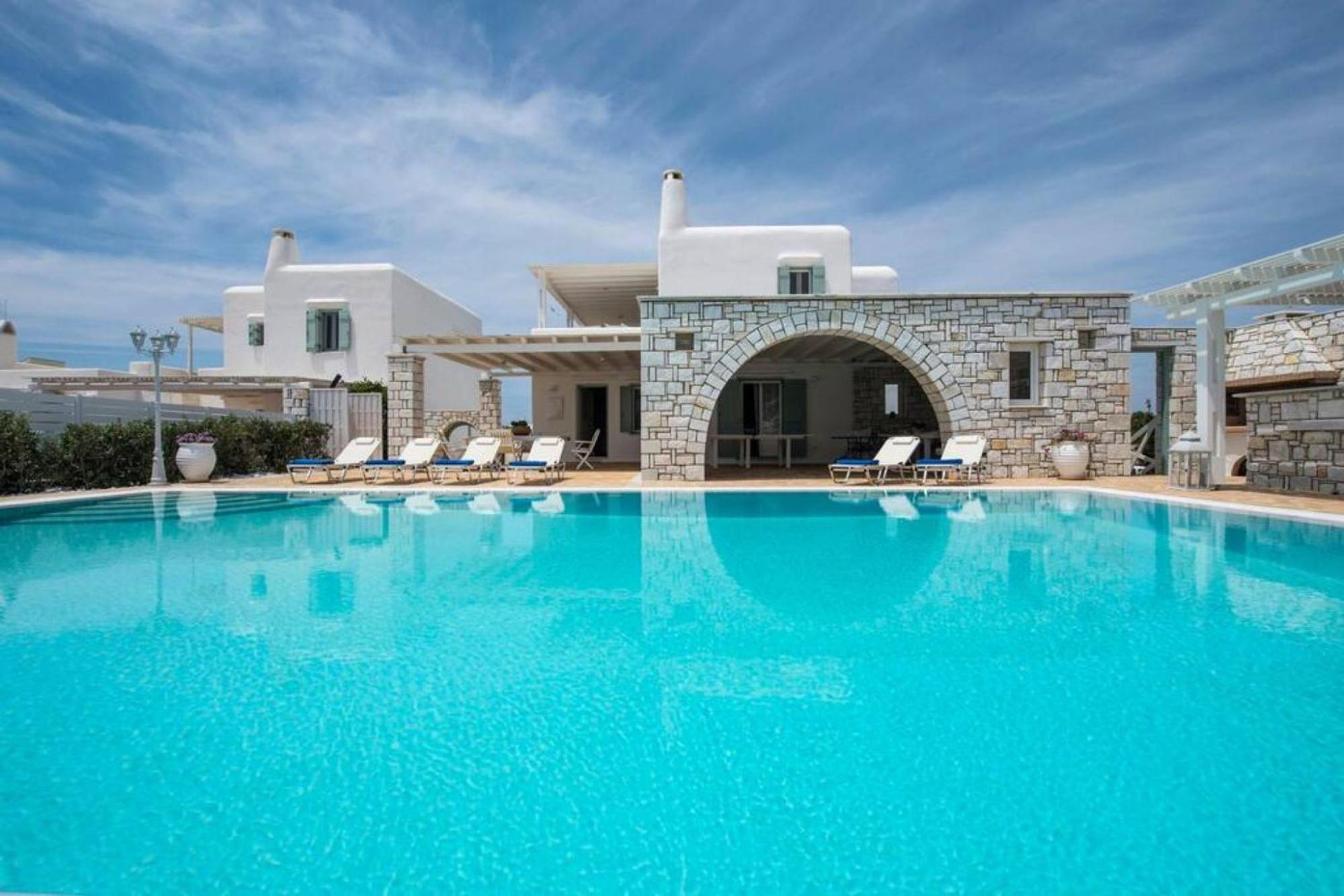 Villa Dionysos In Aliki Экстерьер фото